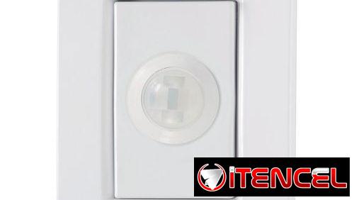 Interruptor con sensor de movimiento. Marca Tramontina.