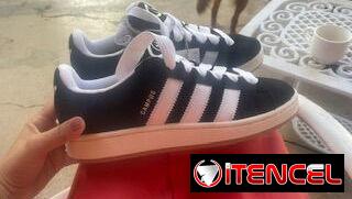 Tenis originales marca Adidas número 43 o 43 y medio depende la horma del pie