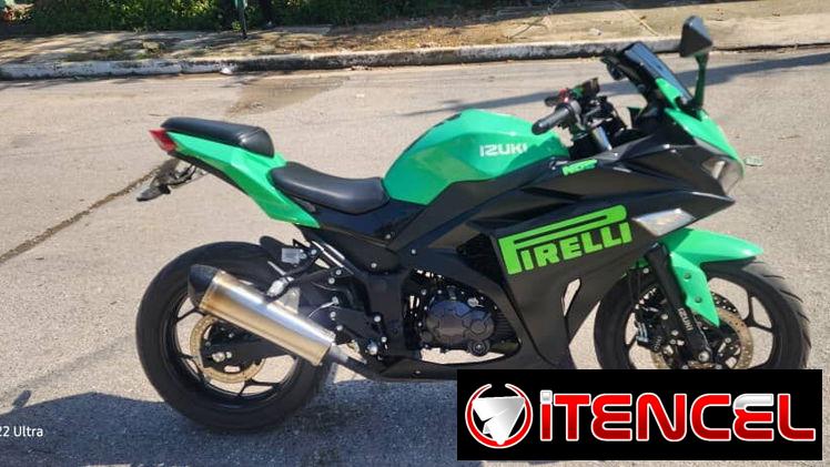 IZUKI HURACAN 250cc