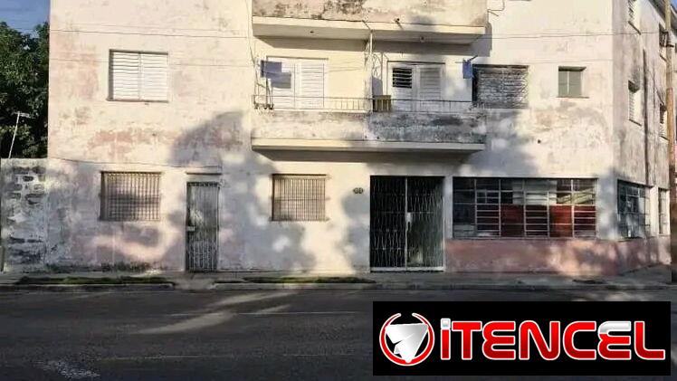 Permuto Apt Capitalista 1945 dentro del Vedado y Nuevo Vedado