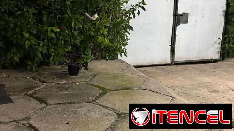 CASA grande para la renta de negocios