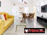 Hermoso apartamento de 2 recámaras, listo para mudarse de inmediato.