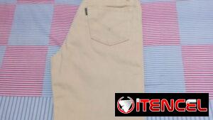 Putusas nuevo veiz talla  34. Camisa de  mezclilla talla L . Pitusa blanco talla  30.