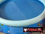 Piscina d muy poco uso sin detalles