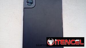 Samsung S22 roto x pantalla ,,funciona al 100 nunca ss a abierto