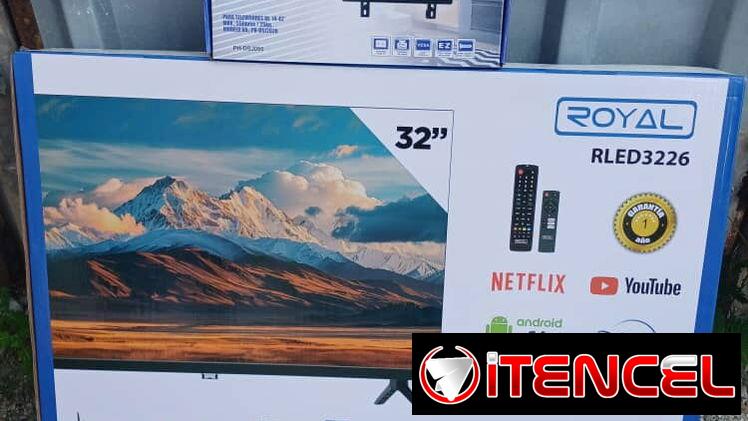 TV Smart TV Royal 32 pulgadas con base de pared fija