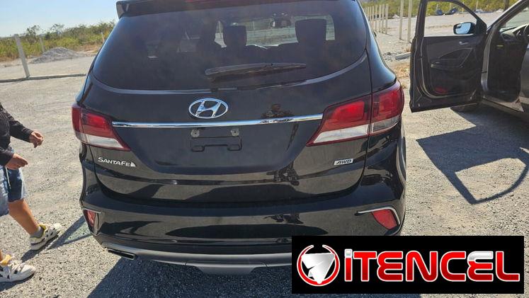 HYUNDAI SANTA FE 2017