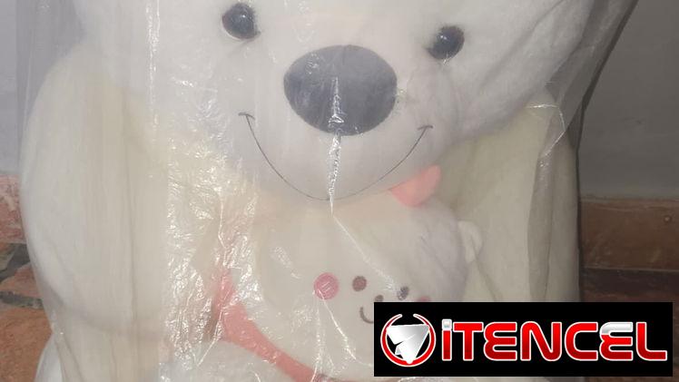 Oso de peluche grande nuevo