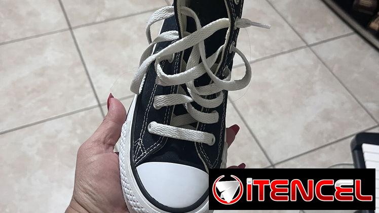 Zapatos de niños niñas — foto 1
