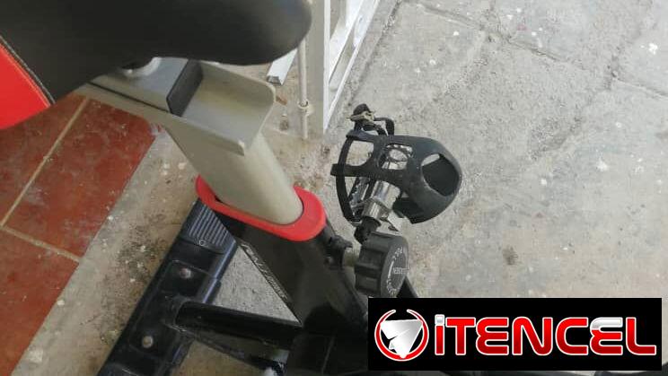 Bicicleta de ejercicios — foto 2