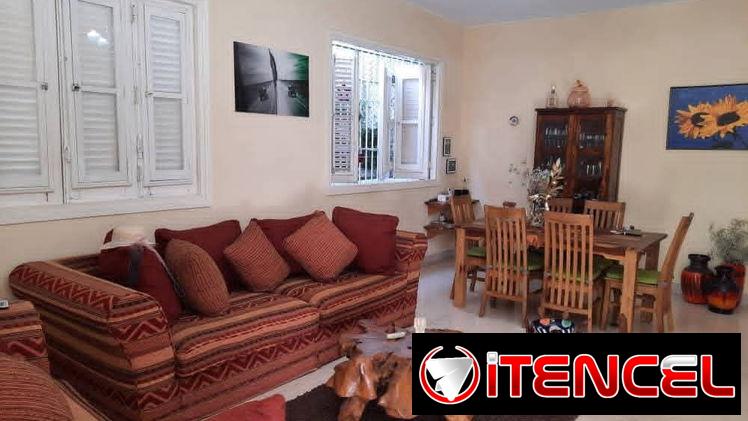 Casa independiente en Playa próximo a 9na y 42 en Óptimo Estado con garaje — foto 4