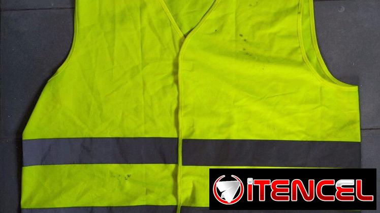 Chaleco amarillo Décathlon "Gilet jaune" XL auténtico de las huelgas en Francia Vedado 8 USD — foto 3