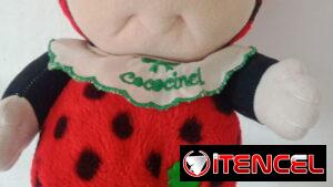 Muñeca de peluche