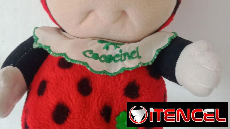 Muñeca de peluche