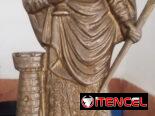 Santa Bárbara y caridad del cobre entre otras cosas