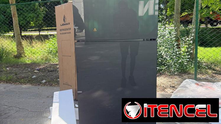 Refrigerador marca LEMAX de 10 pies  CONGELACIÓN SECA — foto 3