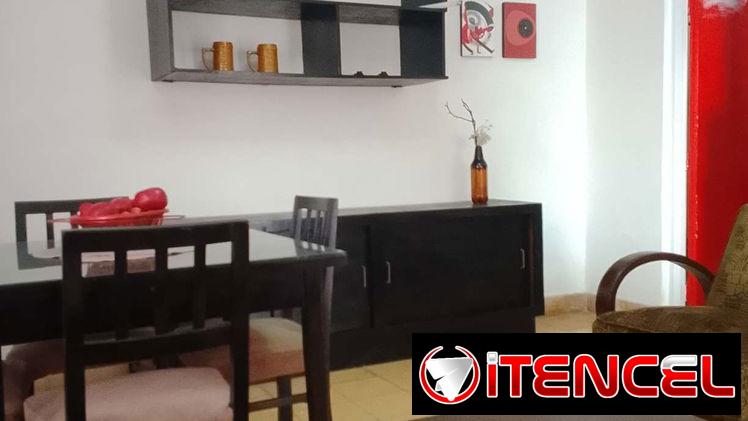 150 USD. Apartamento de ¼ en Santos Suárez