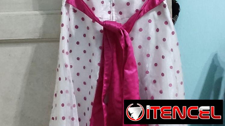 Bata nueva para niña