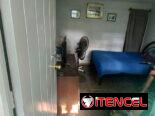 Casa de 2 plantas, 4 cuartos 1 arriba y 3 abajo