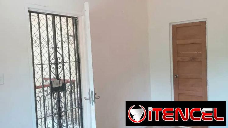 RENTA LINEAL EN PLAYA. VENTILADORES Y LÁMPARAS RECARGABLES PARA APAGONES — foto 2