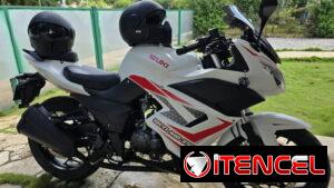 EN VENTA MOTO 250CC ISUKI SKYLINE+CASCOS TIENE CHAPA ,CIRCULACION Y CERTIFICO  PRECIO 2800 usd