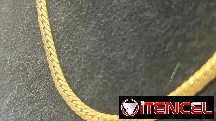 ENCUENTRA JOYAS Y PRENDAS DE CALIDAD — foto 3
