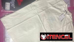 Puloverts T-shirt Balenciaga