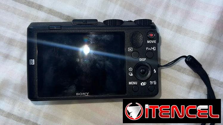 Cámara Sony Cyber-shot HX60V (De uso, 20.4 MP, Zoom 30x)