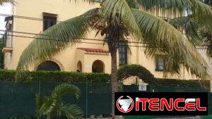 LA CASONA DE KIKO está ubicada en una zona residencial, tranquila y segura. Cuenta con tres habitaciones