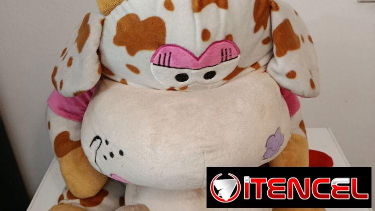 Vaca de peluche gigante
