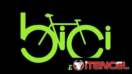 Mensajero en bicicleta en la Habana