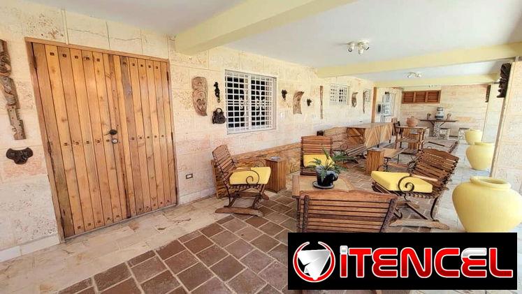 Casa de Renta con Piscina en Brisas del Mar