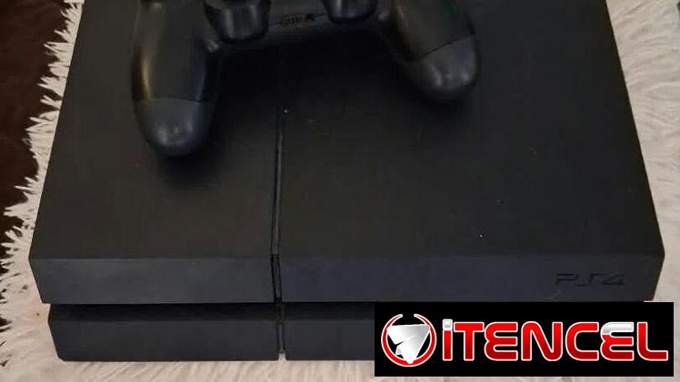 PS4 FAST 500 GB CON UN MANDO NUEVO PIRATEADO Precio:200 usd — foto 1