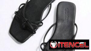 Sandalias negras de verano
