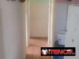 `$5000usd CON AJUSTE. En venta  apartamento (5to piso) de un edificio en  Alamar, zona 11.  referencia El  Mirador