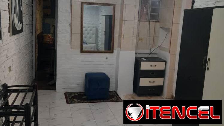 Renta de apartamento en bajos vedado — foto 3