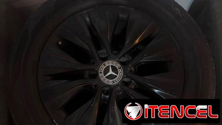 Juego de llantas Mercedes Benz A200