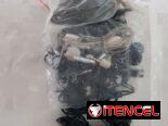 Varios audífonos de varios modelos y otros para reparar favor llamar 78605934.