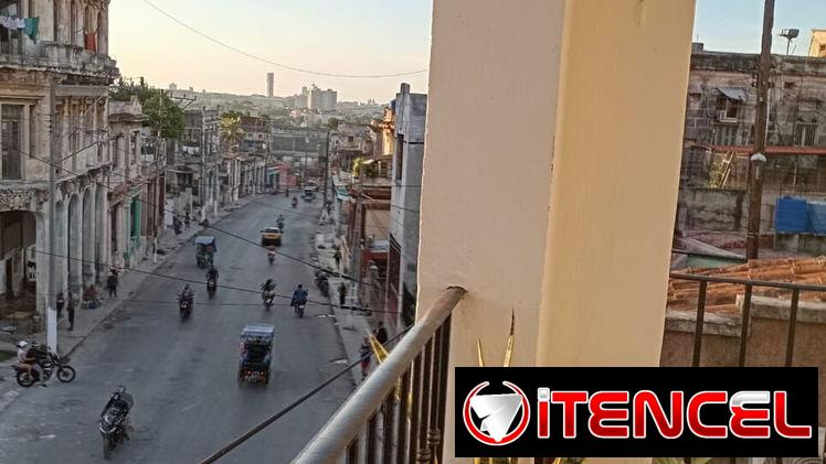 Casa biplanta ideal para negocio en 10 de octubre — foto 4