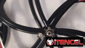 Taller y piezas llantas, aros ,gomas , camaras bicicletas todo en accesorios y piezas de bicicleta