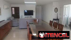 SE VENDE O PERMUTA APARTAMENTO EN MIRAMAR