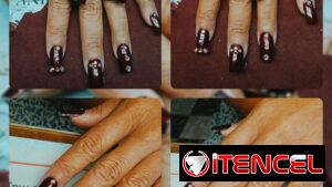 Uñas acrílicas con piedras