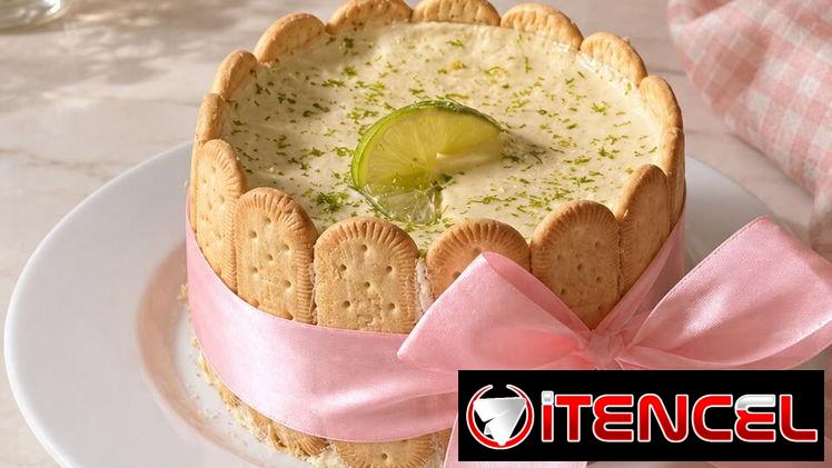 Tartas heladas de piña y de limón