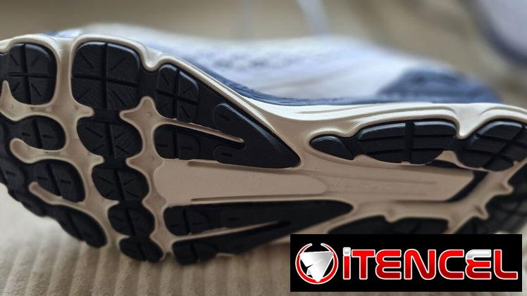 Tenis HUNDER ARMOR ORIGINALES