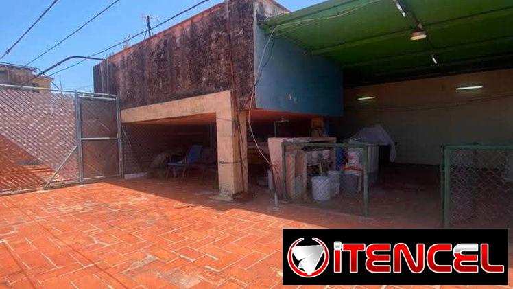 Venta de Apartamento en Playa por 31y 42