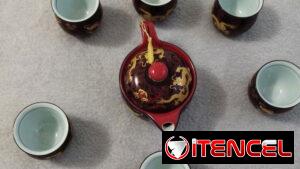 Lindo juego de té decorativo y elegante