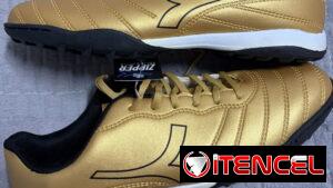 Zapatillas de Futsal o Futbol Sala para adolescente y adulto - 30 USD ( tenemos medias antideslizantes)
