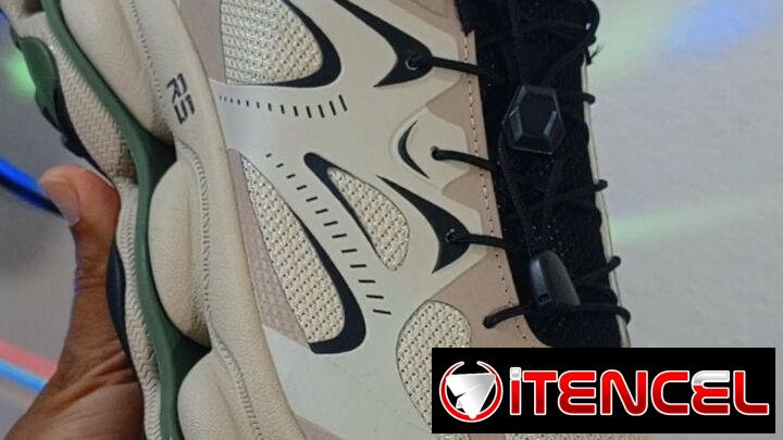 Tenis RS compitiendo con Nike Reebok adidas, de los mejores del mercado. En tendencia — foto 1