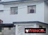 Casa en Arroyo Naranjo de 3 niveles, piscina, con terreno anexo y estructura ideal para negocio u otro apartamento.