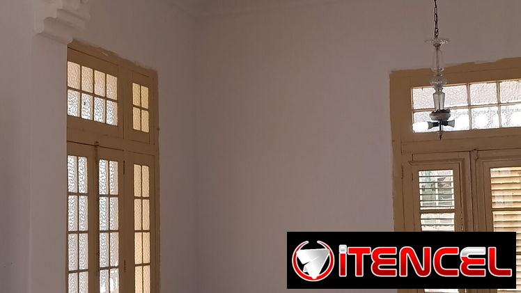 Pintor de interior y exterior de viviendas — foto 4